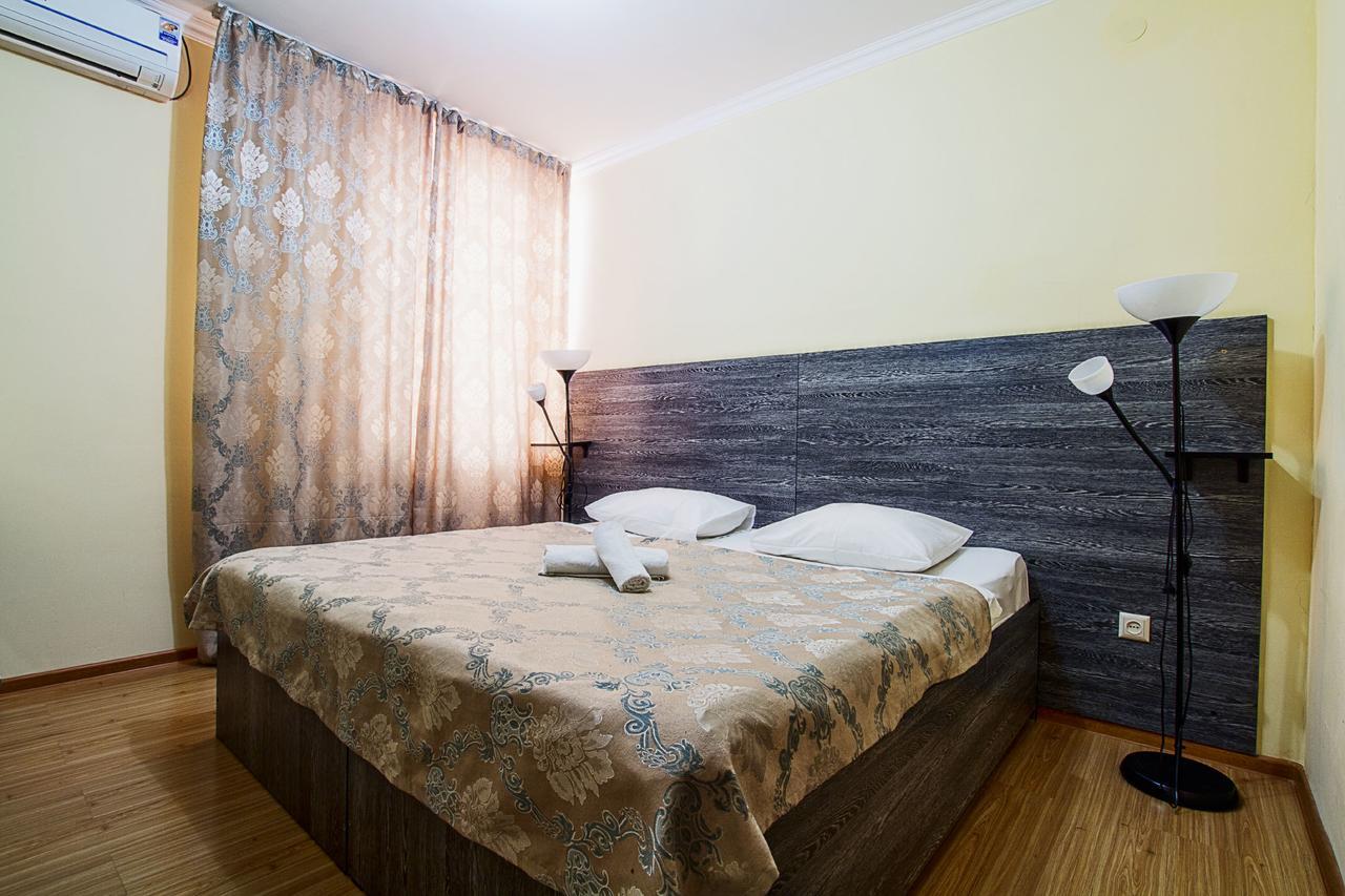Bereket Hotell Astana Exteriör bild